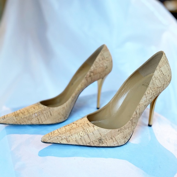 Stuart Weizmann Cork Pumps - Picture 1 of 5